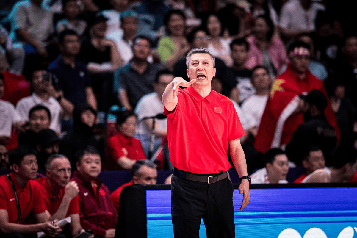 郭士强：王俊杰的防守和经验有差距 没有达到教练组的要求