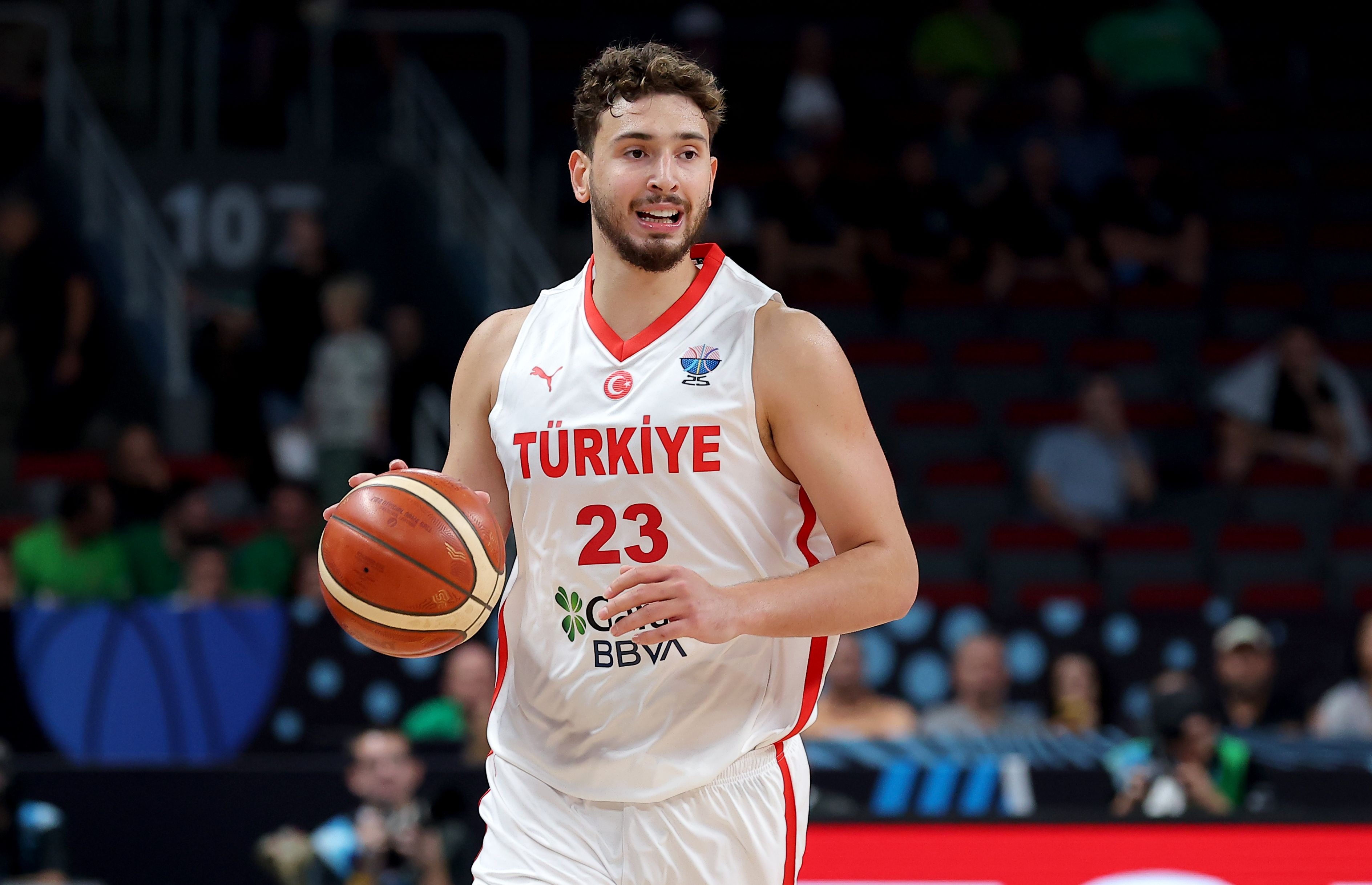 真的起飞了！沉静7场7胜 荣获最佳单场比赛 欧锦赛场均21.6+10.9+7.1