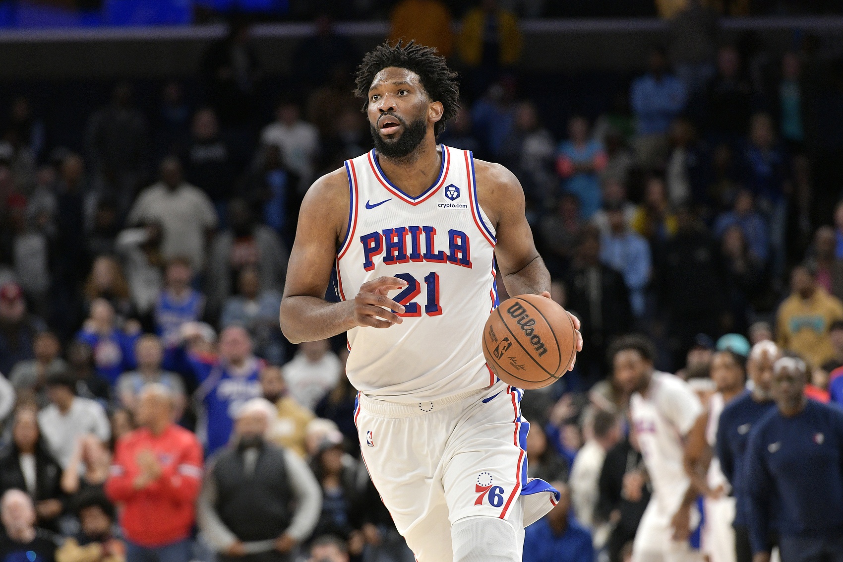 3年1.87亿！东部高管：76人队对去年提前与恩比德续约感到遗憾